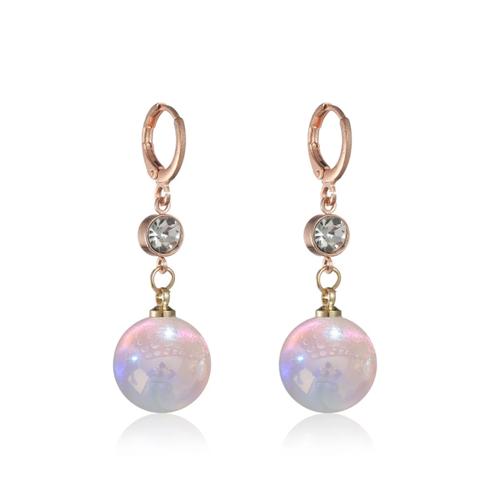 Simulation Pearl Long Earrings:
- Style: 2022 New Trend
- Design: Flower Rhinestone
- Type: Wedding Pendant Earrings